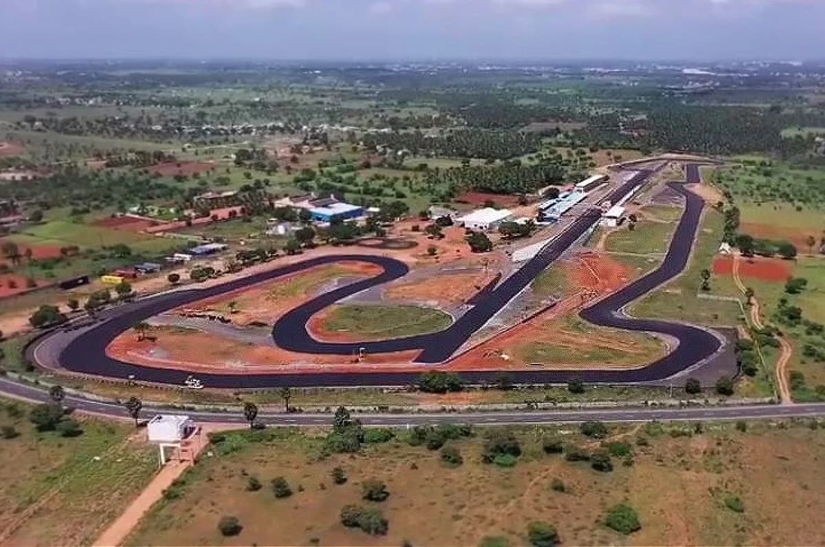 Kari Motor Speedway